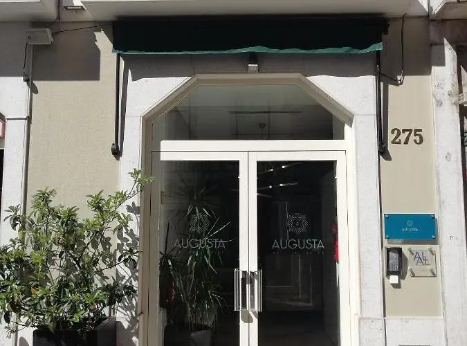 Augusta Boutique House Πανσιόν 4*